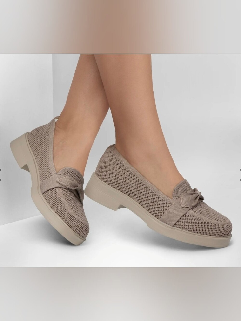 Skechers Cleo Taylor Knit Loafer Slip-On in Taupe